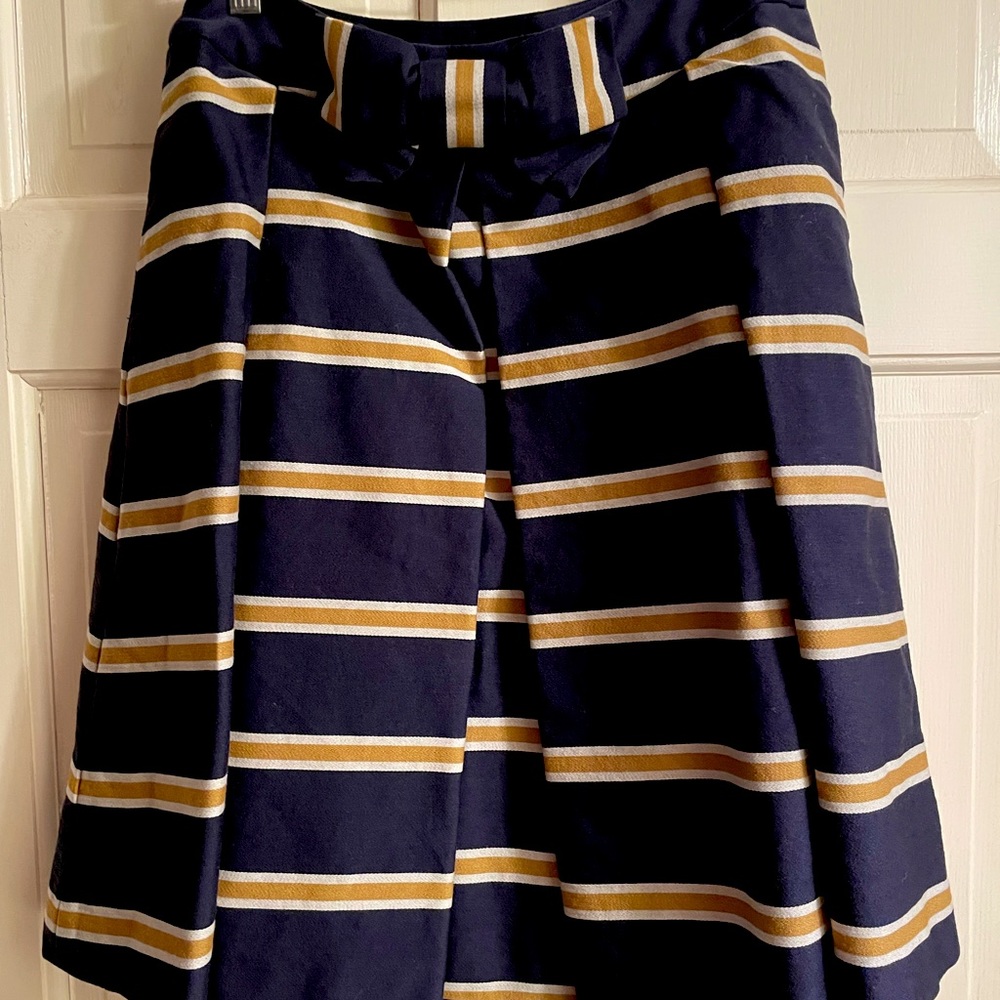 Kate Spade Skirt for sale. Skirt the Rules